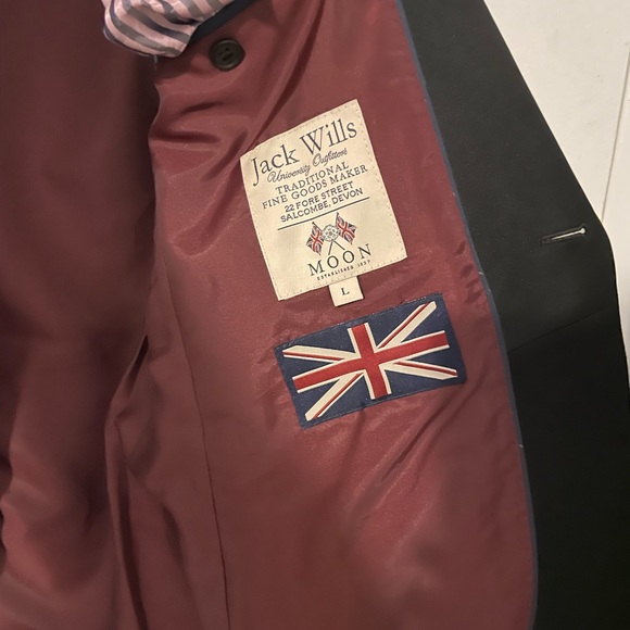Jack Wills Tuxedo. Almost new - Picture 4 of 6